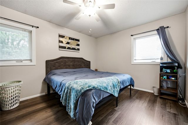 164 Brentwood Drive NE, Cedar Rapids, IA 52402