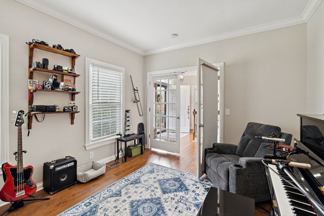 909 Deer Pointe Ct, Nashville, TN 37221