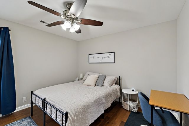 909 Deer Pointe Ct, Nashville, TN 37221