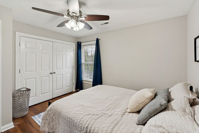 909 Deer Pointe Ct, Nashville, TN 37221