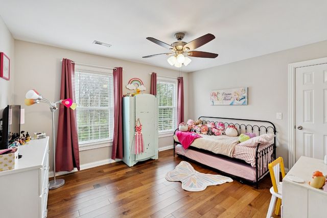 909 Deer Pointe Ct, Nashville, TN 37221