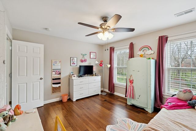 909 Deer Pointe Ct, Nashville, TN 37221