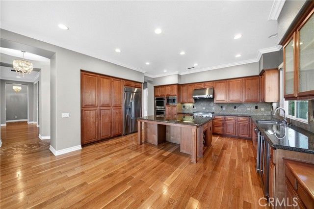 7837 Lady Banks Loop, Corona, CA 92883