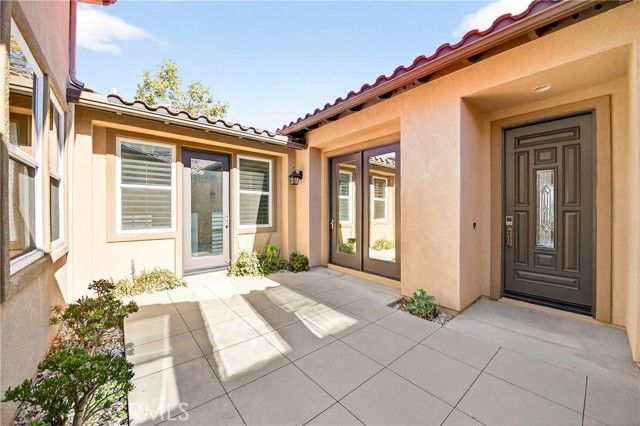 7837 Lady Banks Loop, Corona, CA 92883