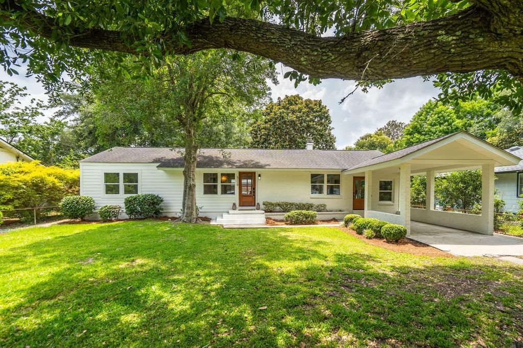 5119 Parkside Drive, North Charleston, SC 29405