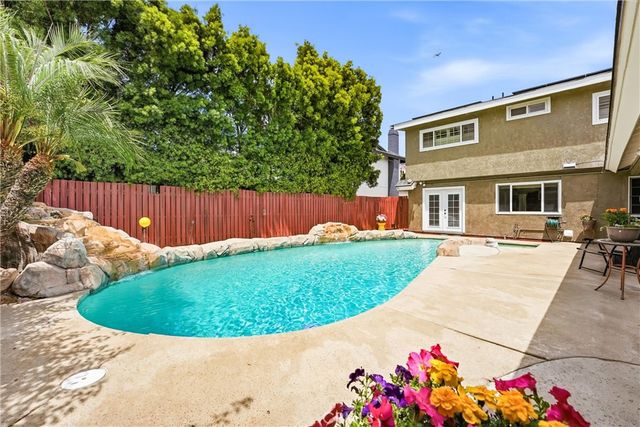 14531 Acacia Drive, Tustin, CA 92780