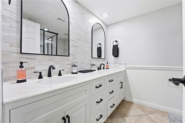 14531 Acacia Drive, Tustin, CA 92780
