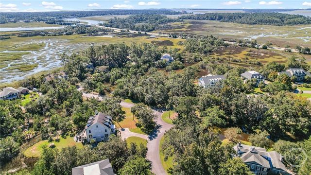 127 Marsh Harbor Drive S, Savannah, GA 31410
