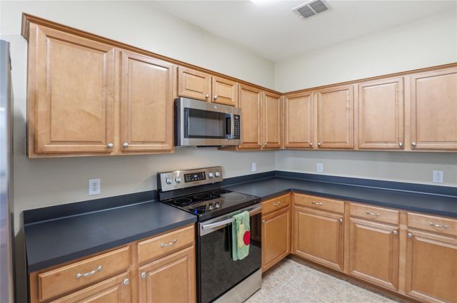 3913 Hawkins Drive, Mckinney, TX 75072