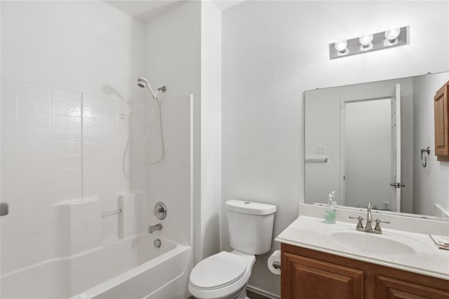 3913 Hawkins Drive, Mckinney, TX 75072