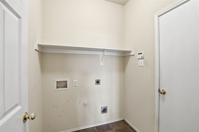 3913 Hawkins Drive, Mckinney, TX 75072