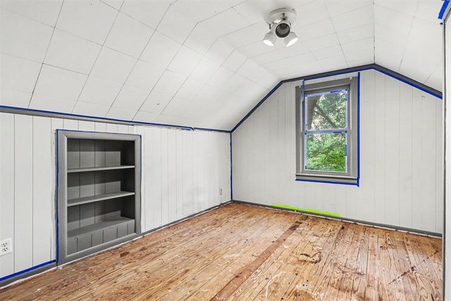 7902 Lovers Lane, Portage, MI 49002