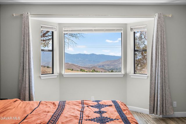 2945 Shannon Valley Road, Acton, CA 93510