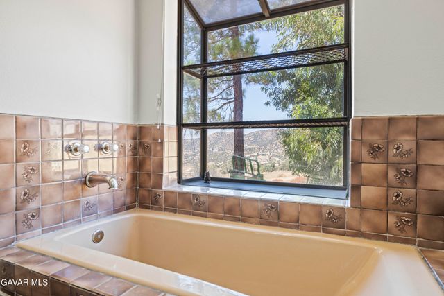 2945 Shannon Valley Road, Acton, CA 93510