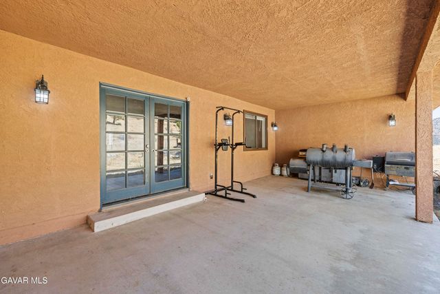 2945 Shannon Valley Road, Acton, CA 93510