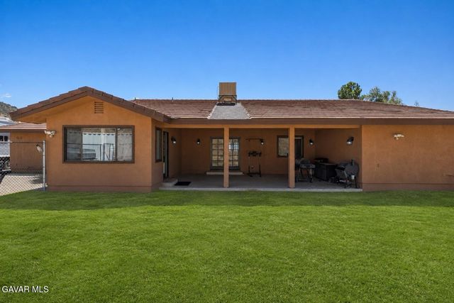 2945 Shannon Valley Road, Acton, CA 93510