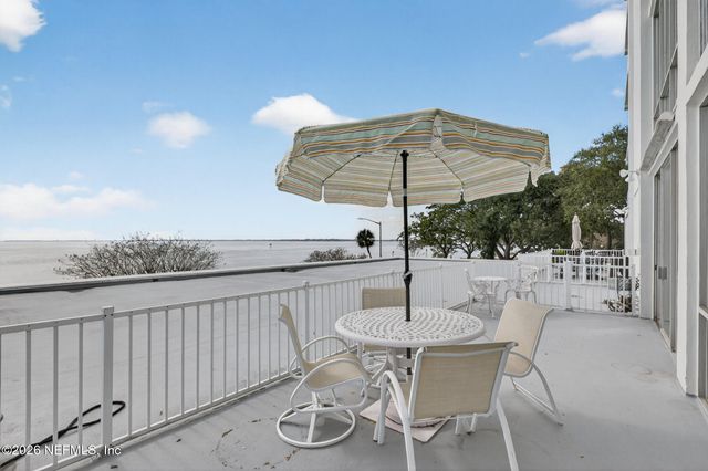 1596 LANCASTER Terrace 1B, Jacksonville, FL 32204