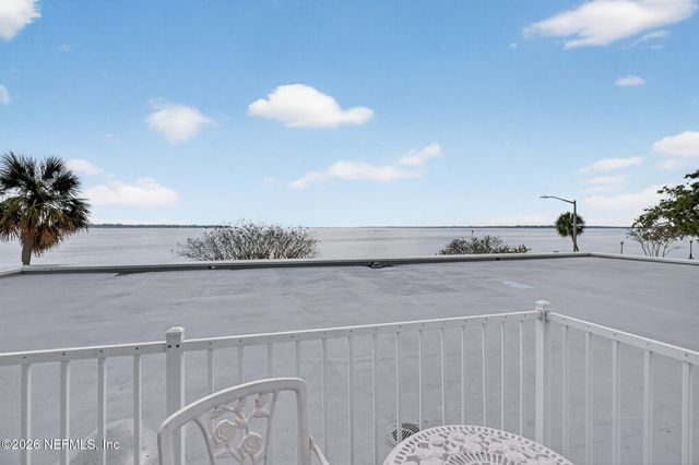 1596 LANCASTER Terrace 1B, Jacksonville, FL 32204