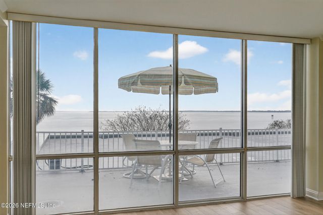 1596 LANCASTER Terrace 1B, Jacksonville, FL 32204