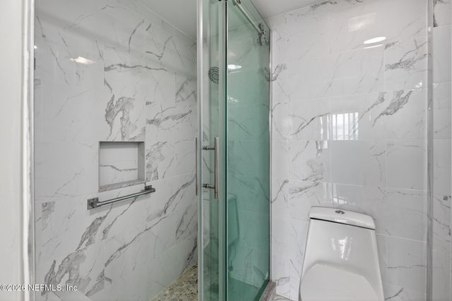 1596 LANCASTER Terrace 1B, Jacksonville, FL 32204