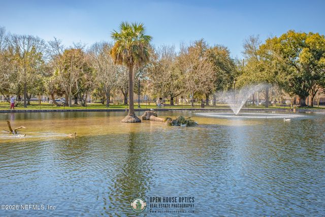 1596 LANCASTER Terrace 1B, Jacksonville, FL 32204