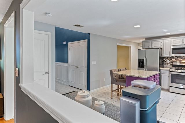 7 Autumn Way, East Bridgewater, MA 02333