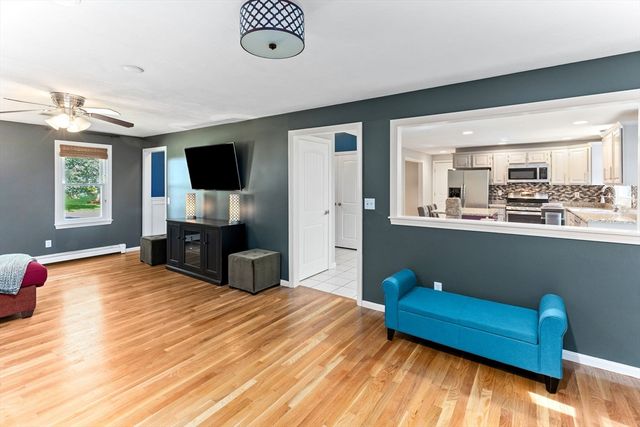 7 Autumn Way, East Bridgewater, MA 02333