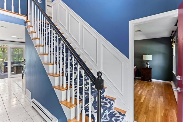 7 Autumn Way, East Bridgewater, MA 02333