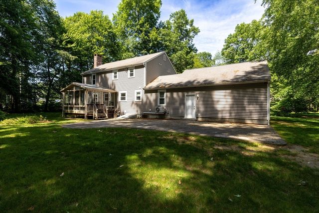 7 Autumn Way, East Bridgewater, MA 02333
