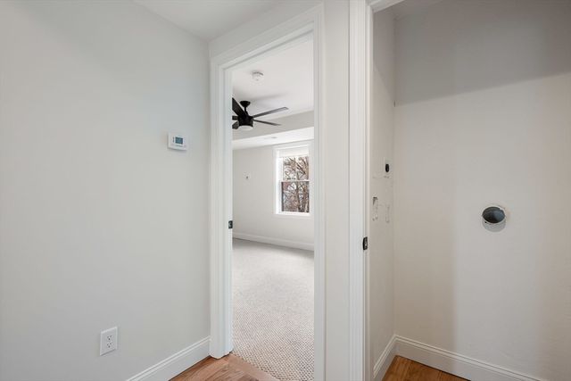 32 Union St 32, Lowell, MA 01852