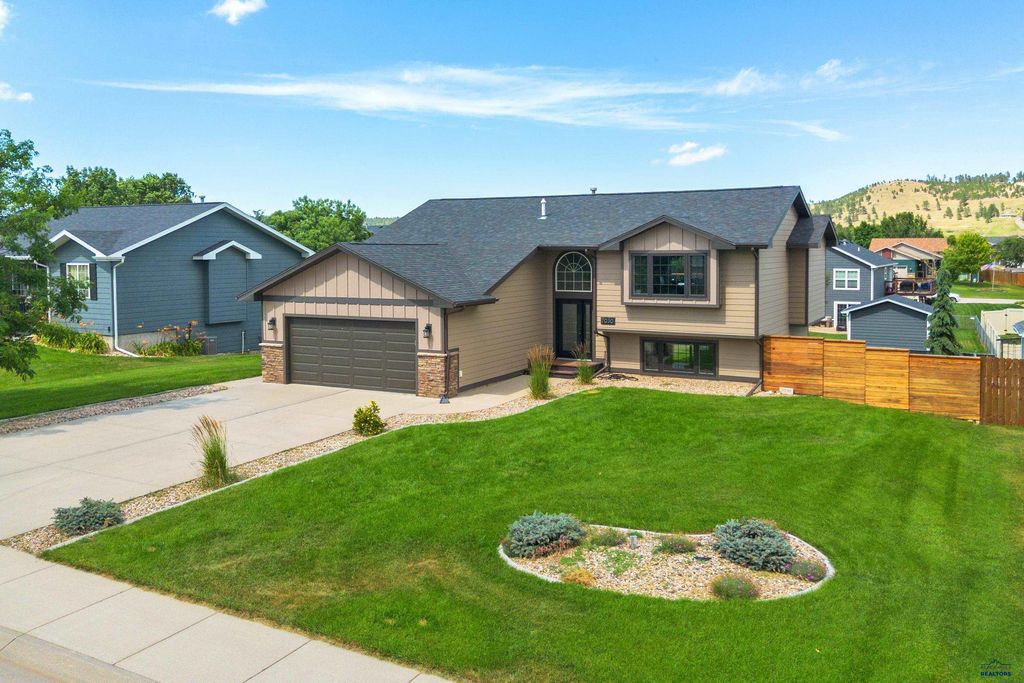 7030 MANCHESTER, Summerset, SD 57718