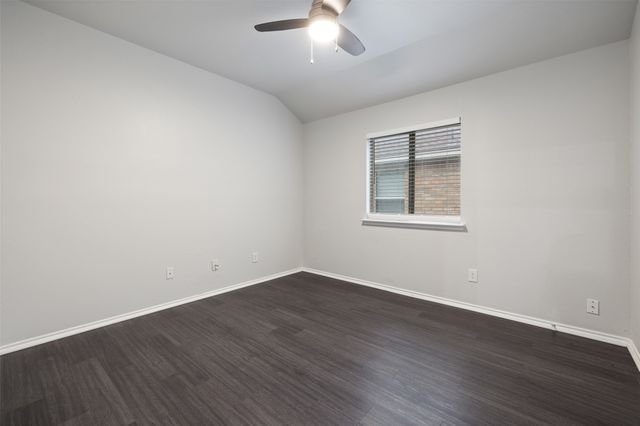 8908 King Ranch Drive, Cross Roads, TX 76227