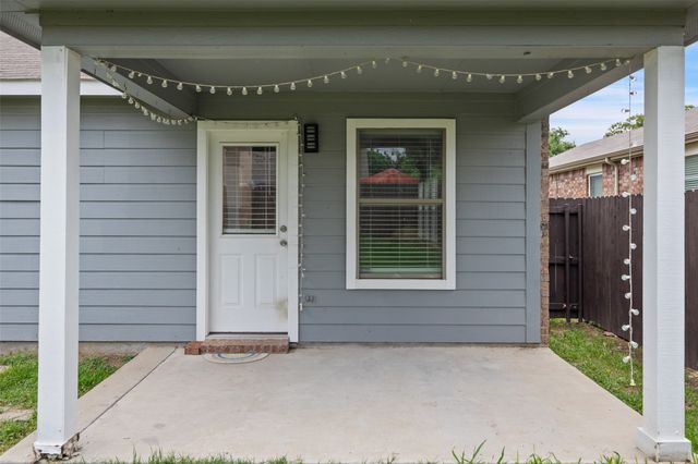 8908 King Ranch Drive, Cross Roads, TX 76227