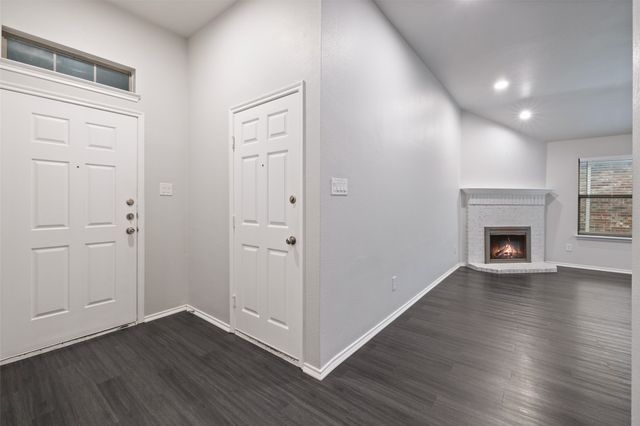 8908 King Ranch Drive, Cross Roads, TX 76227
