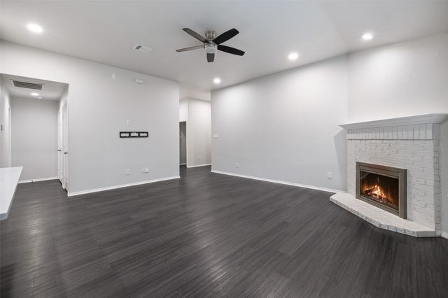 8908 King Ranch Drive, Cross Roads, TX 76227
