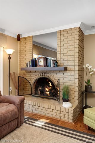 22810 Ennishore, Novi, MI 48375