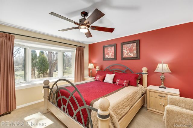 22810 Ennishore, Novi, MI 48375