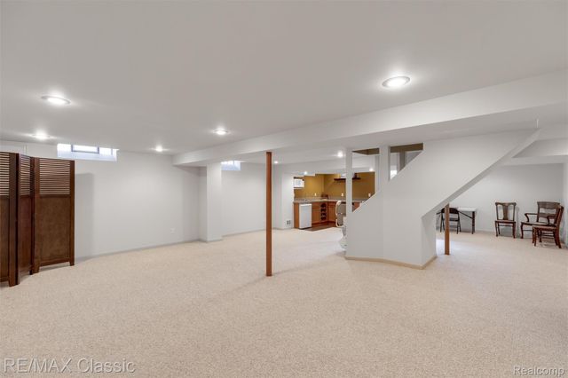 22810 Ennishore, Novi, MI 48375