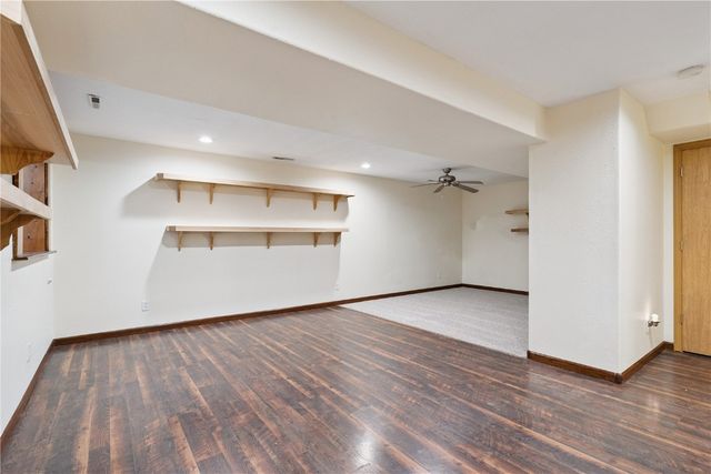 175 Alydar Drive, North Liberty, IA 52317