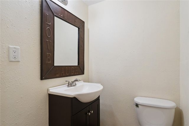 175 Alydar Drive, North Liberty, IA 52317