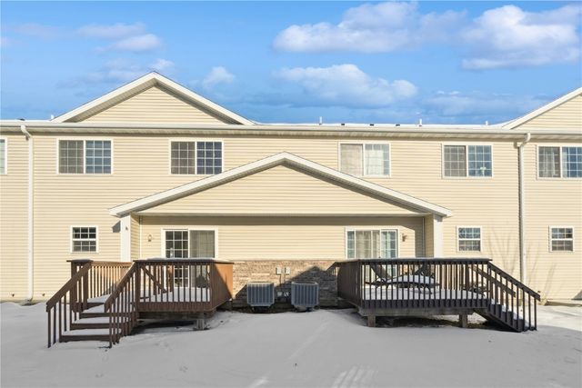 175 Alydar Drive, North Liberty, IA 52317