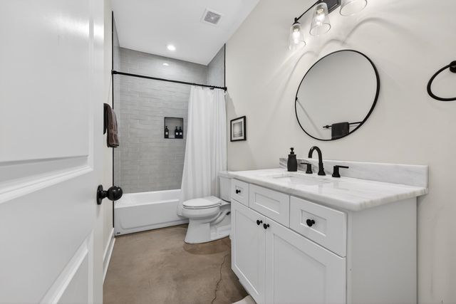 668 HAWTHORNE ST, Memphis, TN 38107