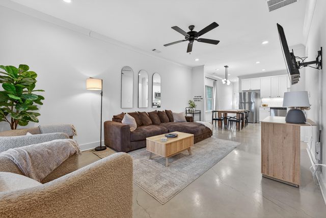 668 HAWTHORNE ST, Memphis, TN 38107