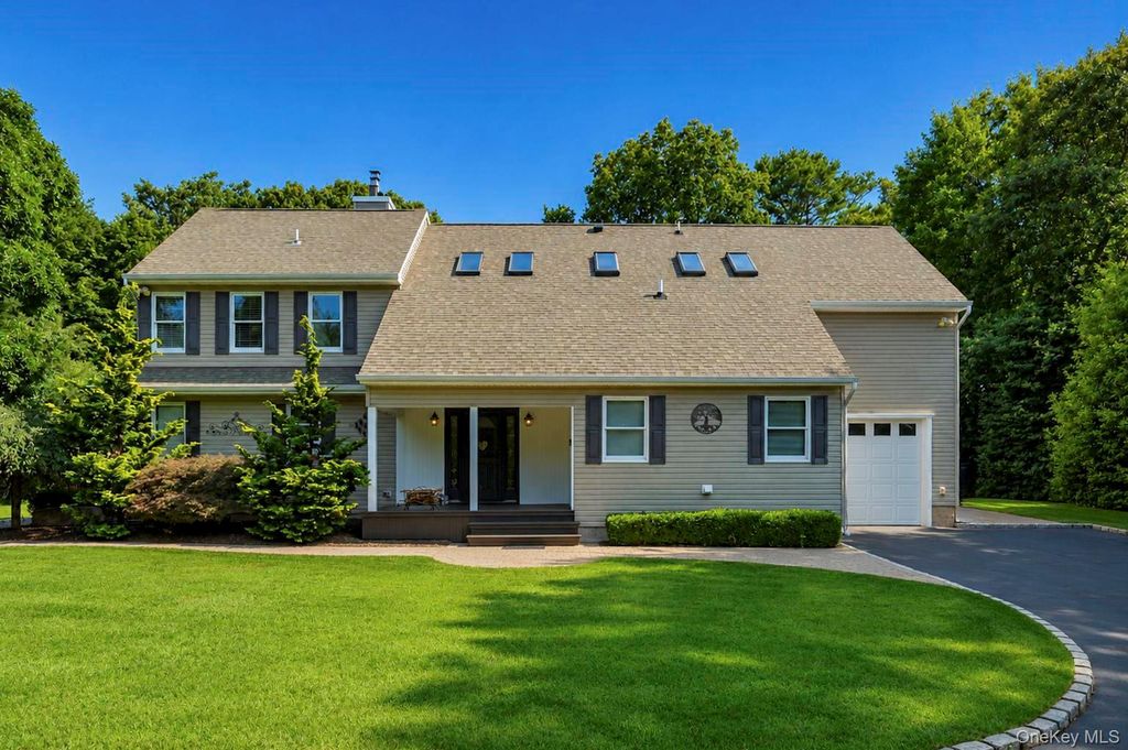 98 Echo Avenue, Miller Place, NY 11764 — photo 2