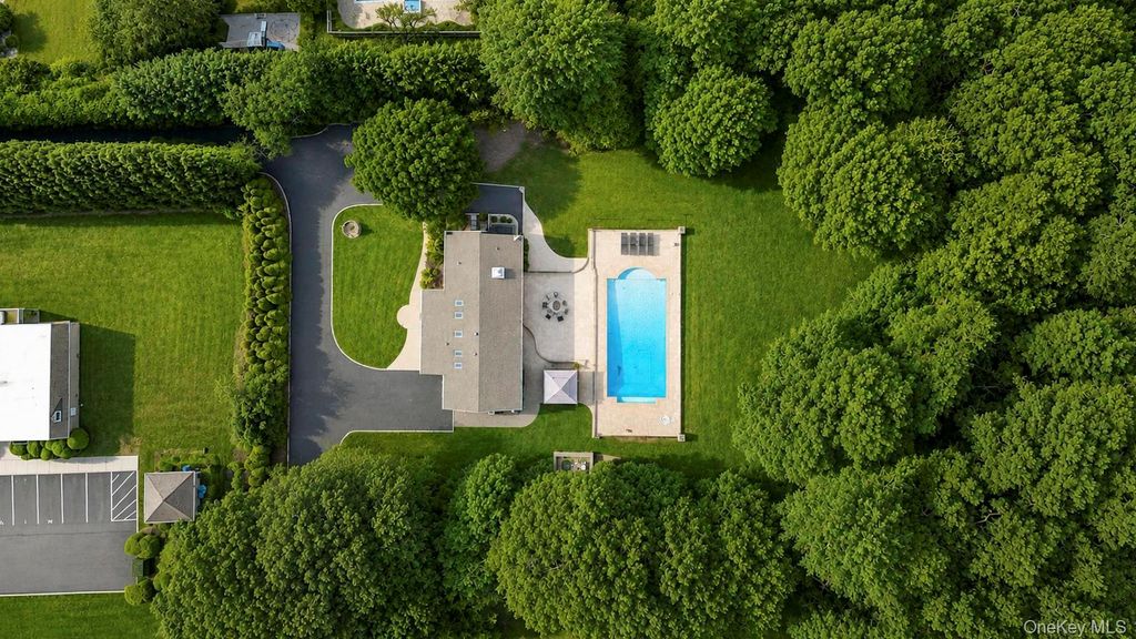 98 Echo Avenue, Miller Place, NY 11764 — photo 4