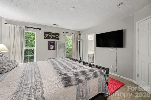 1529 Galesburg Street, Charlotte, NC 28216
