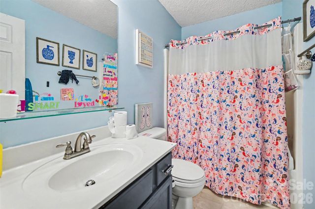1529 Galesburg Street, Charlotte, NC 28216