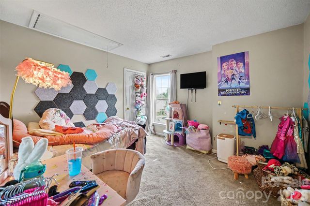 1529 Galesburg Street, Charlotte, NC 28216