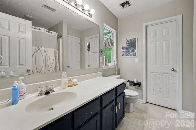 1529 Galesburg Street, Charlotte, NC 28216