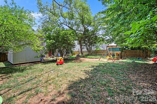 1529 Galesburg Street, Charlotte, NC 28216